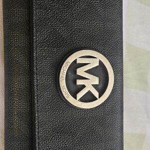 Michael Kors Black Womens Wallet with Silver Logo Like New
